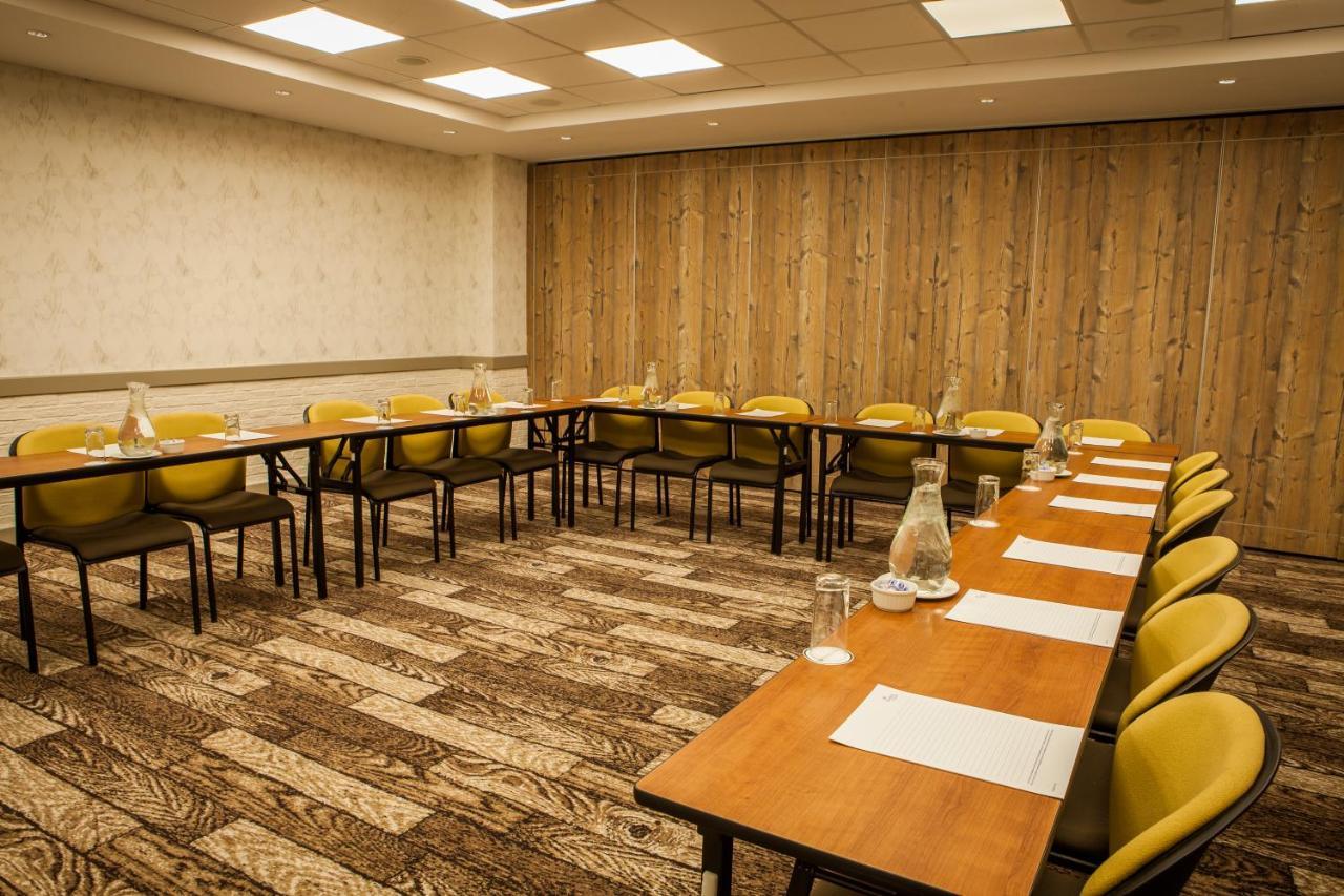 Hotel Garden Court Polokwane Extérieur photo
