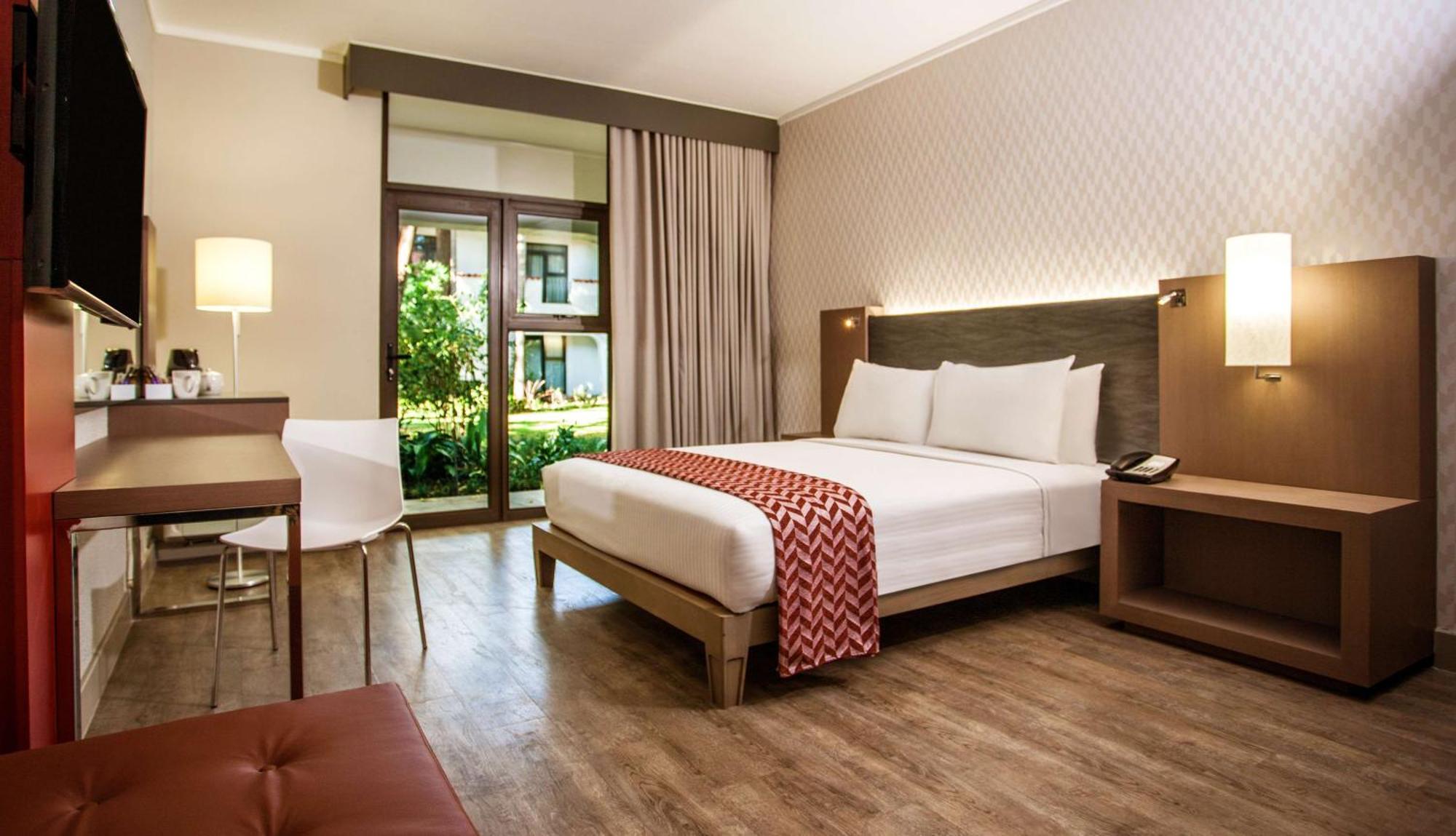 Hotel Garden Court Polokwane Extérieur photo